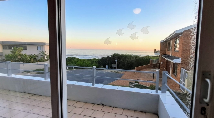 To Let 5 Bedroom Property for Rent in Vermont Western Cape